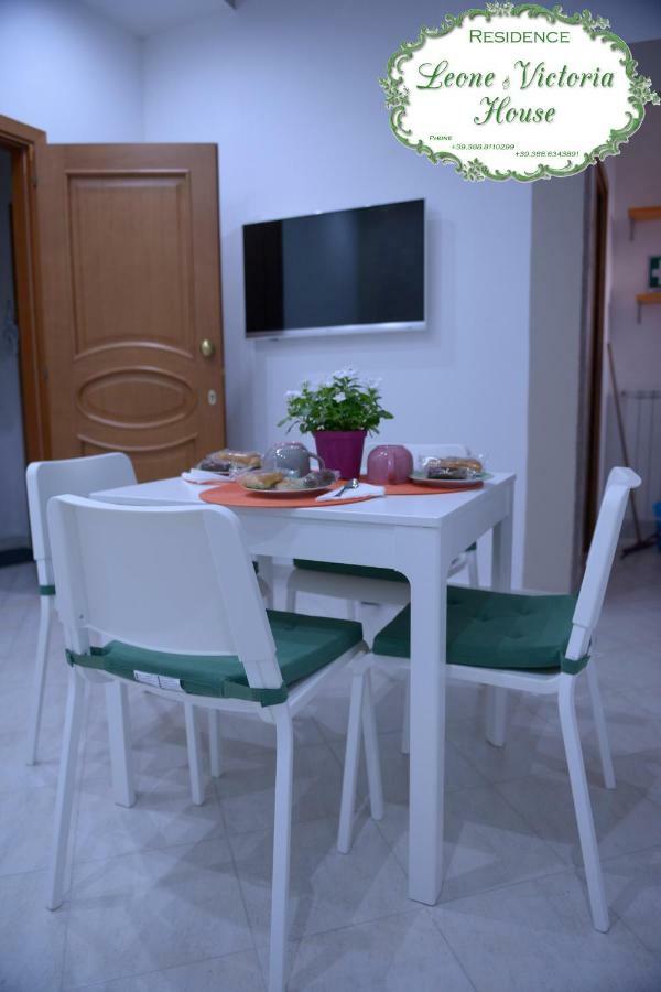 Leone & Victoria House Apartman Pompeji Kültér fotó